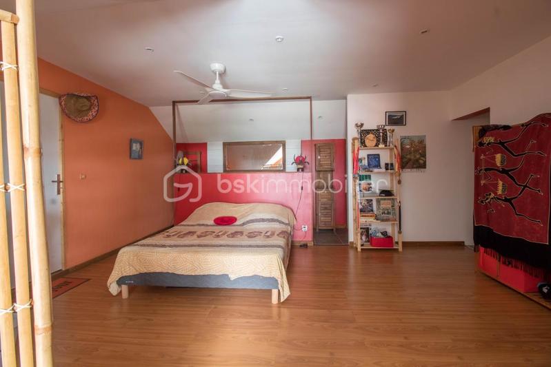 Villa - 210 m² - 7 pièces