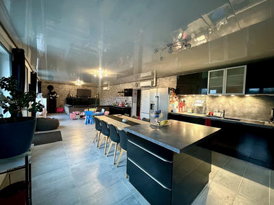 Maison - 133 m² - 6 pièces