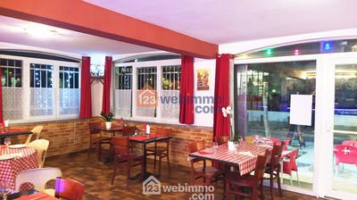 Local commercial - 75 m² - 1 pièce