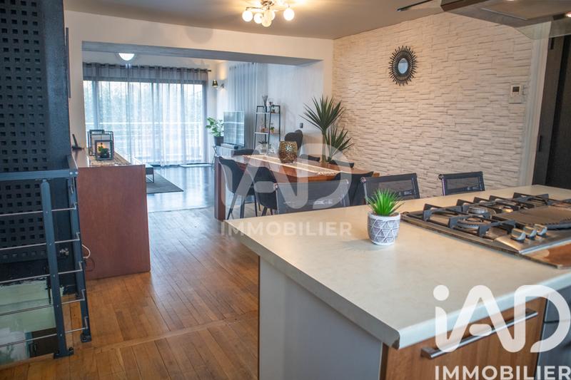 Maison - 139 m² - 6 pièces