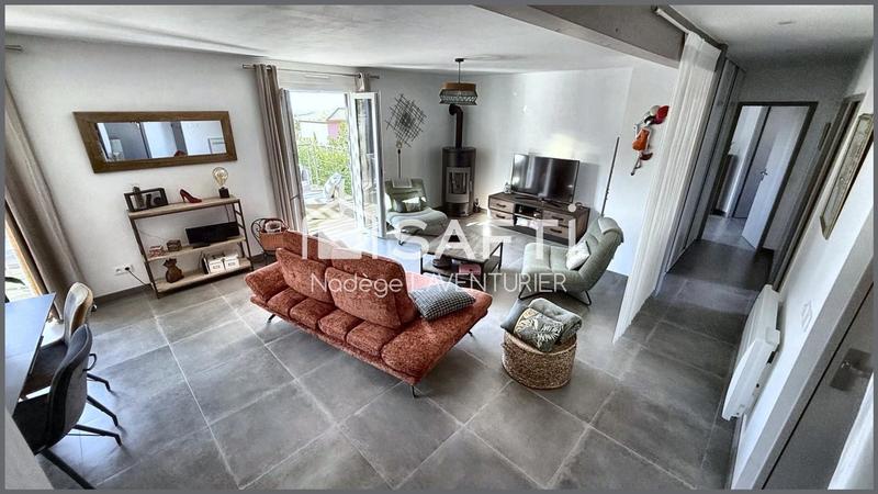 Villa - 140 m² - 5 pièces