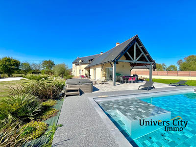 Maison - 159 m² - 6 pièces