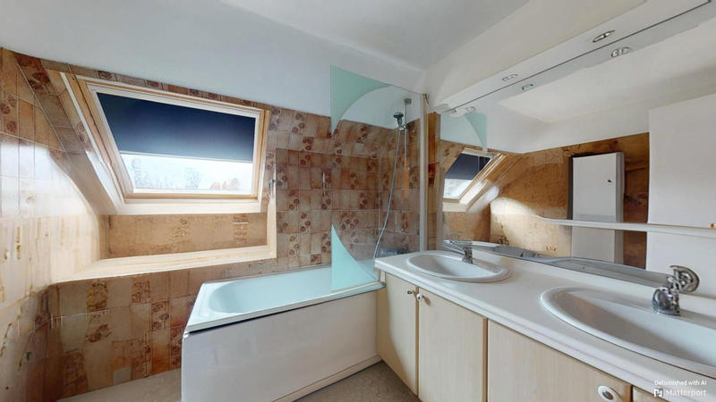 Maison - 158 m² - 7 pièces