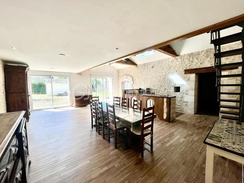 Maison en pierre - 164 m² - 7 pièces