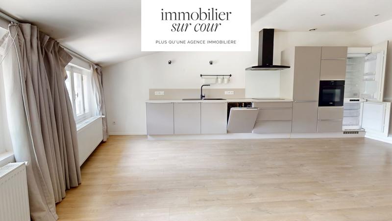 Duplex - 88 m² - 4 pièces