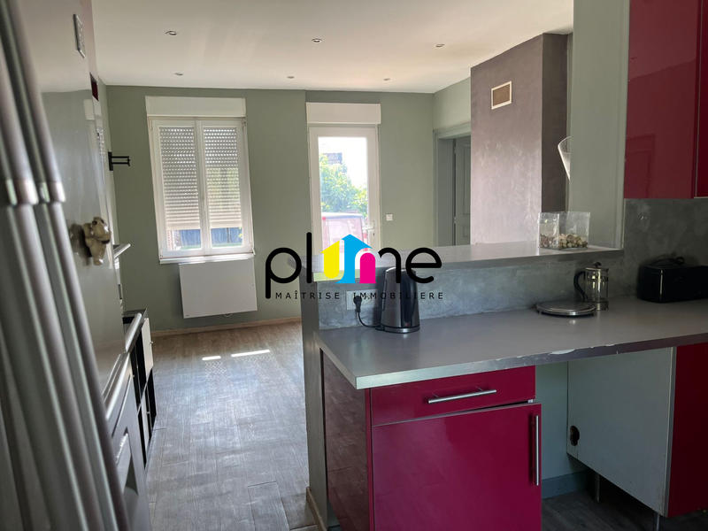 Maison - 200 m² - 7 pièces