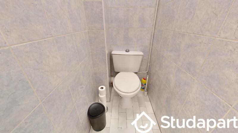 Chambre - 11 m² - 1 pièce