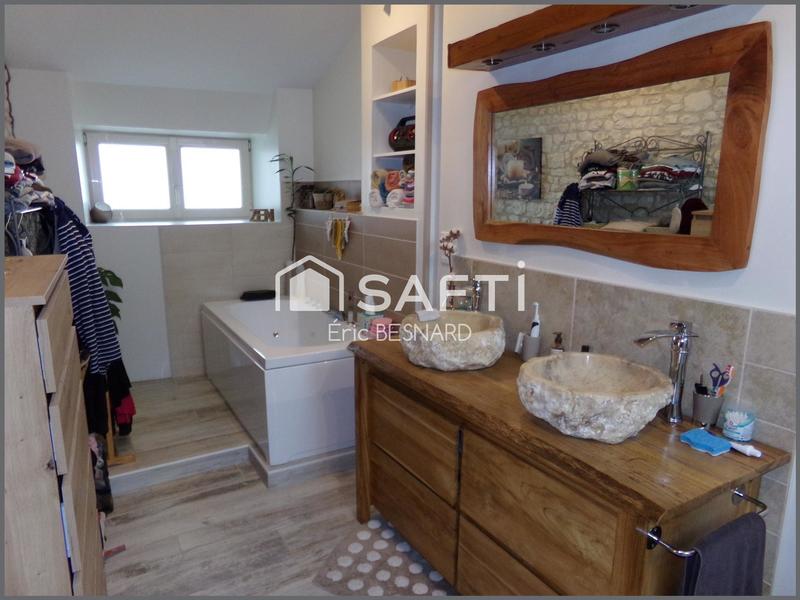 Maison - 180 m² - 7 pièces