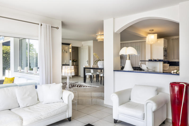 Villa - 200 m² - 5 pièces