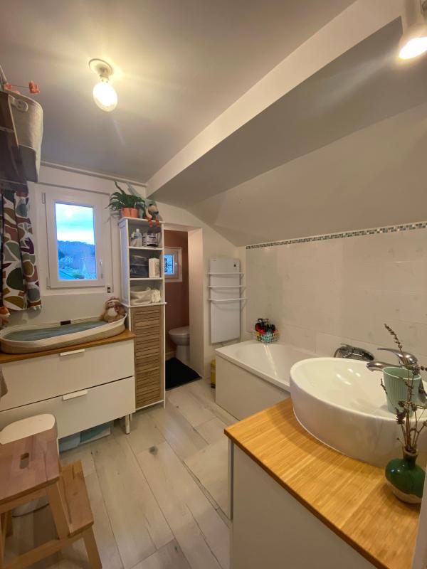 Maison - 104 m² - 4 pièces