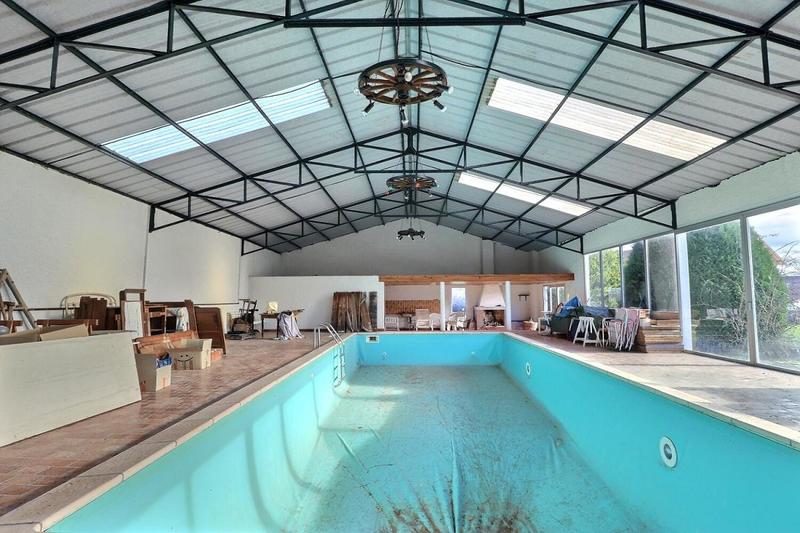 Maison - 184 m² - 8 pièces