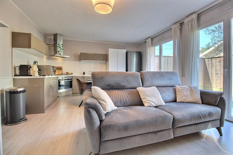 Maison - 94 m² - 4 pièces