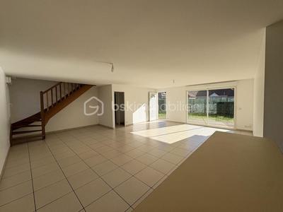 Maison - 144 m² - 5 pièces