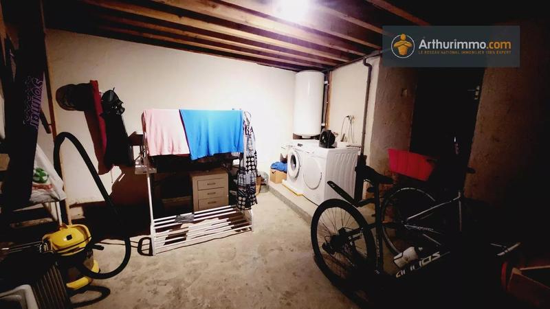 Maison - 137 m² - 8 pièces