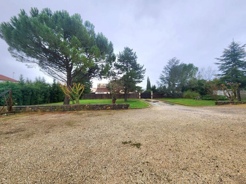 Maison - 90 m² - 3 pièces