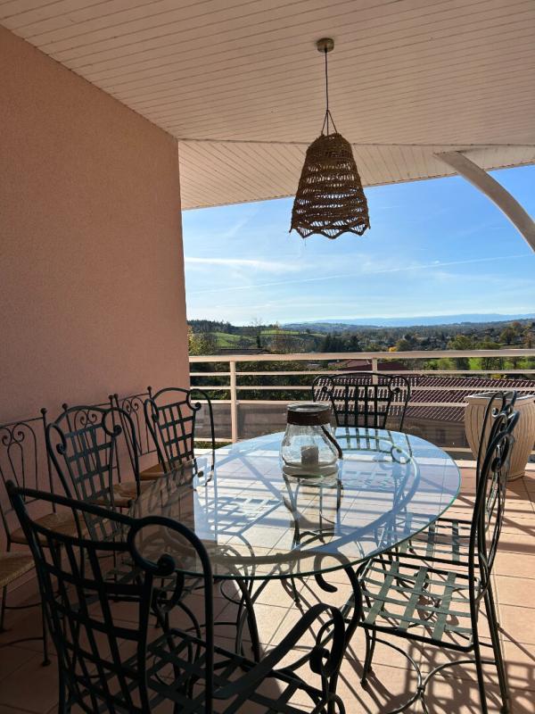 Maison - 185 m² - 7 pièces