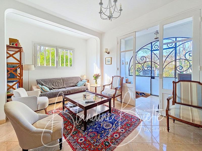 Maison - 105 m² - 6 pièces