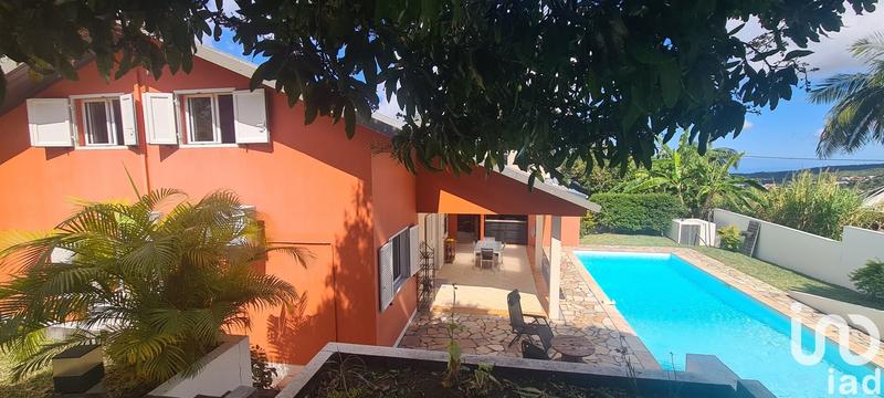 Maison - 205 m² - 7 pièces