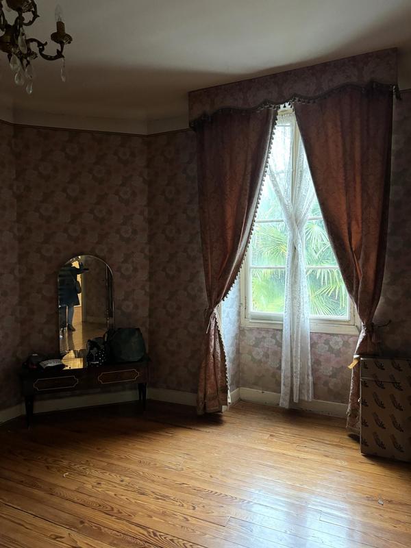 Maison de maîtres - 215 m² - 6 pièces