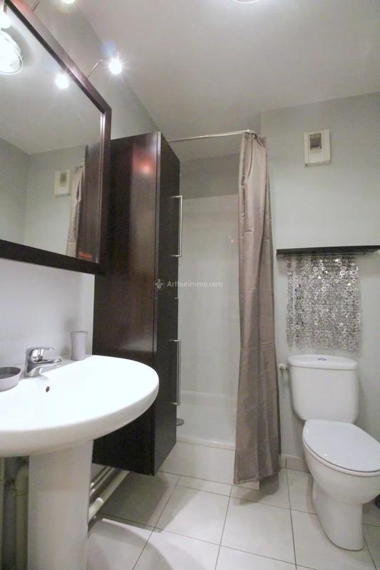 Appartement - 97 m² - 5 pièces