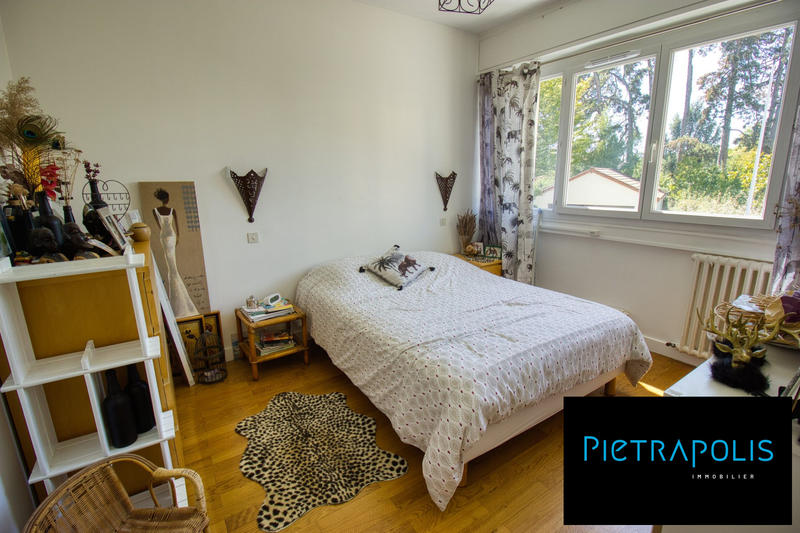 Appartement - 85 m² - 4 pièces