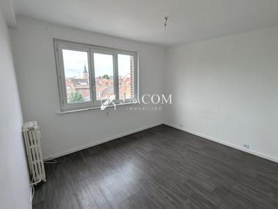 Appartement - 75 m² - 4 pièces