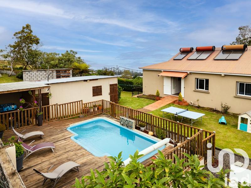 Maison - 238 m² - 13 pièces