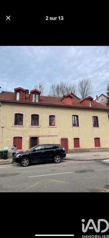 Maison - 240 m² - 5 pièces