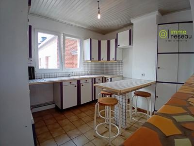 Appartement - 80 m² - 4 pièces