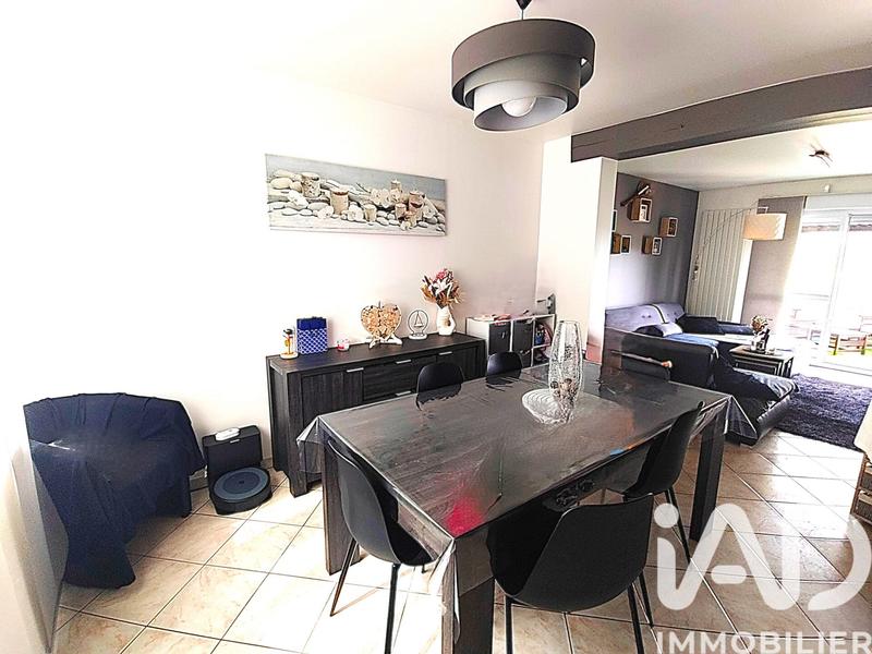 Maison - 95 m² - 4 pièces