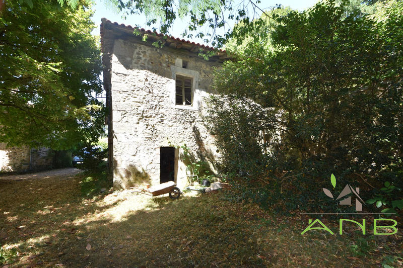 Maison ancienne - 170 m² - 6 pièces