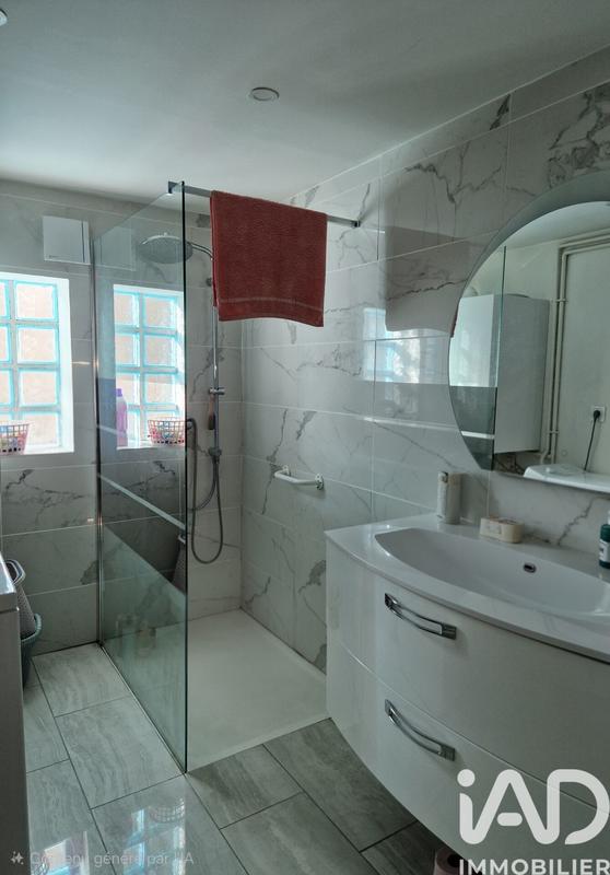 Maison - 76 m² - 4 pièces