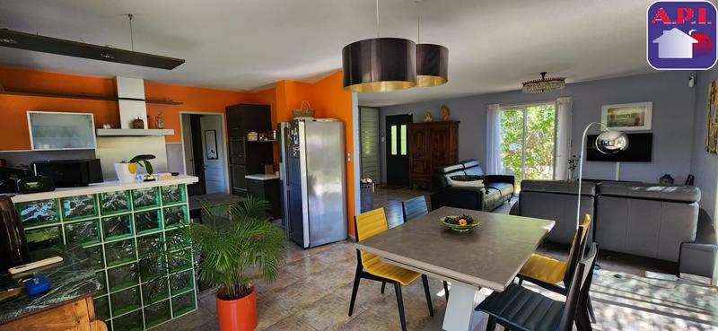 Maison - 110 m² - 3 pièces