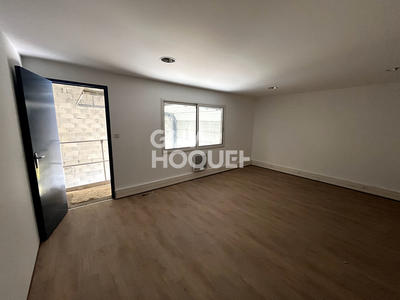 Local d'activité / Entrepôt - 260 m²