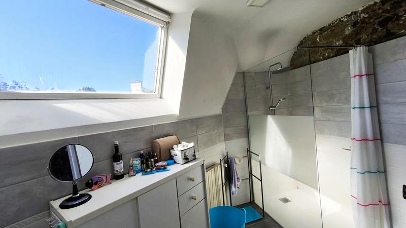 Maison traditionnelle - 109 m² - 5 pièces