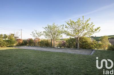 Maison - 253 m² - 6 pièces