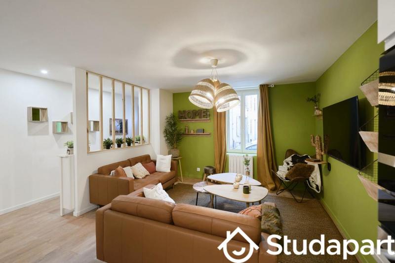 Chambre - 15 m² - 1 pièce