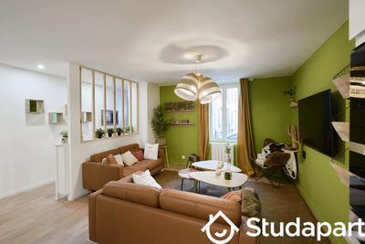 Chambre - 15 m² - 1 pièce