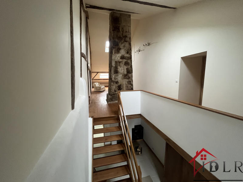 Maison - 255 m² - 7 pièces