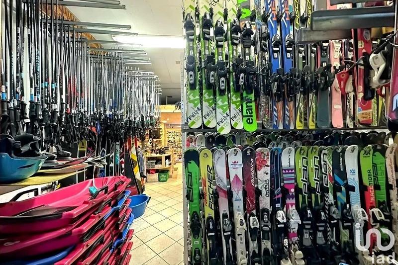 Local commercial - 110 m²