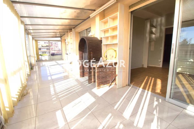 Appartement - 115 m² - 4 pièces