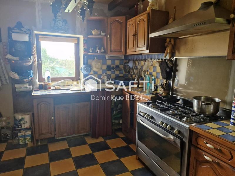 Maison - 210 m² - 7 pièces