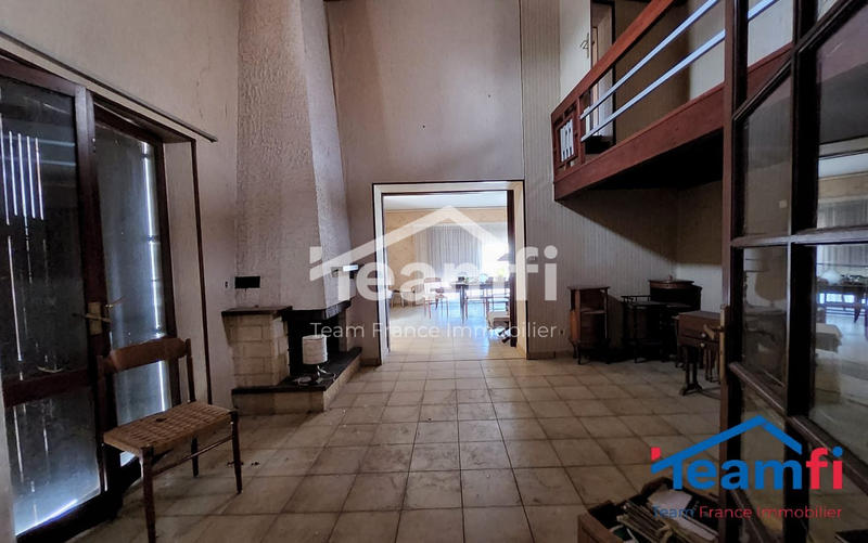 Appartement - 141 m² - 6 pièces