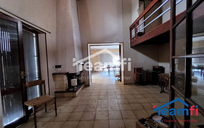 Appartement - 141 m² - 6 pièces