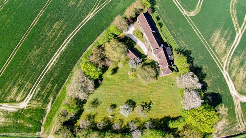 Longère - 263 m² - 8 pièces