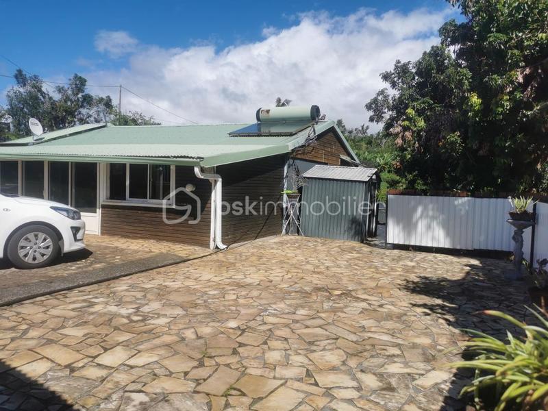 Maison traditionnelle - 94 m² - 4 pièces