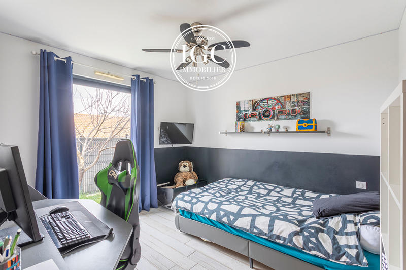 Appartement - 72 m² - 3 pièces