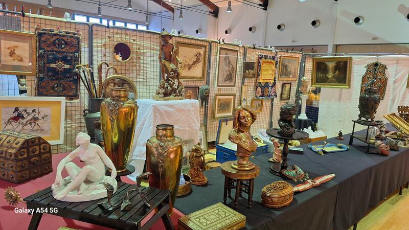 Salon des antiquaires
