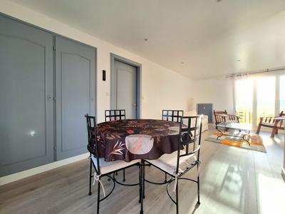 Appartement - 87 m² - 5 pièces