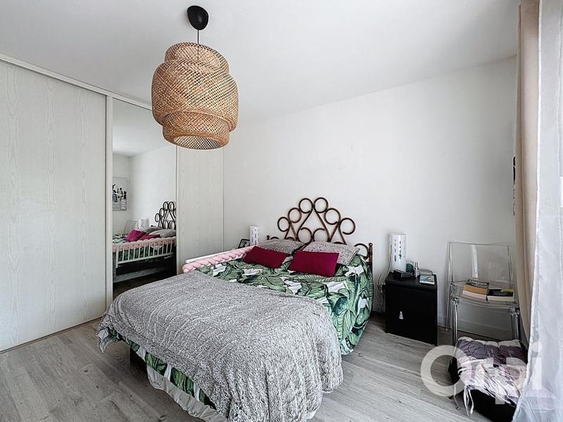 Appartement - 86 m² - 3 pièces